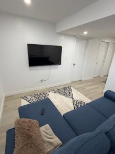 Granite Grove Suite