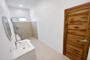 Modern Private Pool Villa - 3BR - Koh Phangan