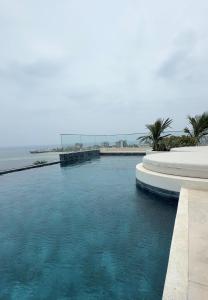 Luxury 2Bedroom Seaview with Infinity Pool in Nyali