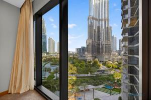 Premium 3BR Address Opera FULL Burj Khalifa view