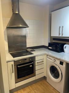 Casa En-suite room w fast wifi, Netflix garden view