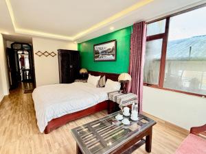 Khách Sạn Nguyễn Hùng