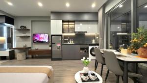 Vinhomes DCapitale Studio Luxury Apt #Jerrys House