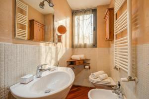 Volpedo Loft - Happy Rentals