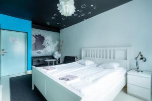 Modern Double Rooms Victus by Noclegi Renters