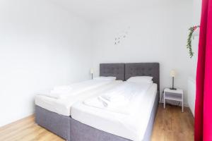 Cozy Stay Victus Sopot Walk to the Pier by Noclegi Renters