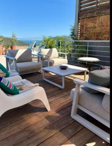 Villa avec vue sur la baie de Santa Giulia à Porto-Vecchio