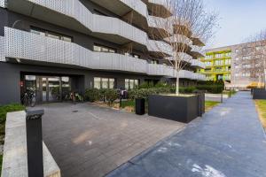 Bronowice Homely Apartment by BookingHost