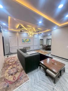 Modern peaceful 2BHK apartment in Banjara Hills Hills