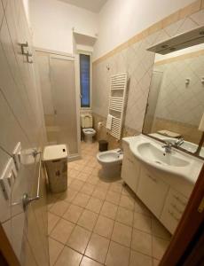 Giulia Home and Rooms