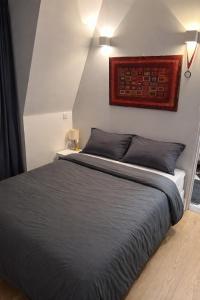 Luxurious one bedroom near Champs-Elysées - by Luxuo