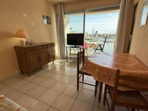 Appartement avec vue port et parking privatif - GN580-025