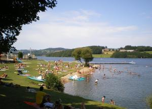 Gîte à Broquiès près du lac de Villefranche de Panat
