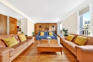 Quartier Arc de Triomphe 2 Bedroom Apartment with Netflix