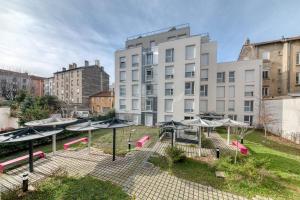 10 - Le Bienvenu - Gratte-Ciel Métro