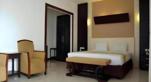 Mansinam Beach Resort