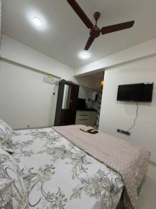 RK Stay Studio Fully Furnished Pune Balewadi Highstreet