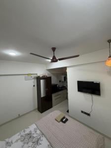 RK Stay Studio Fully Furnished Pune Balewadi Highstreet