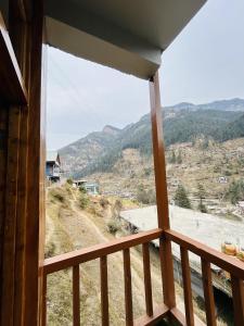 The Clifton stays Jibhi