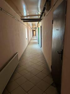 Metro Akadem Hostel Хостел на Академмістечку