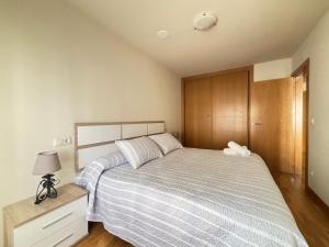 Desconectaengalicia Pinamar con piscina y parking, 50m Playa Silgar