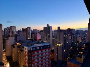 Studio Moderno próximo ao Copan com piscina no Rooftop