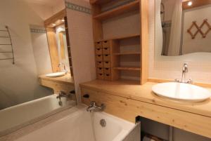Résidence Trois Vallees - VAL THORENS SPACIEUX APPARTEMENT POUR 5 PERS. AVEC BELLE VUE MAE-7519