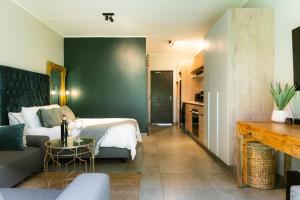 Modern Hillside Studio Apartment - 502 Kayman