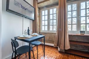 Open the Window and Feel the Historic Porto