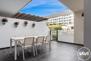ViVi Homes - La Calma - terrace - pool - gym