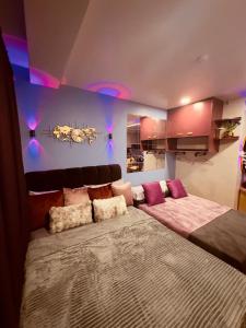 Studio Bedroom, Baguio City Proper, Very Near to Session Road and SM