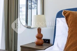 Bloomfields Snug Stu The Gate Masdar