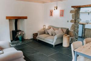 Cute and cosy 2 bed cottage in beautiful Solva