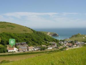 4 Bed in Wareham oc-chric