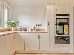 1 Bed in Ringwood oc-93169