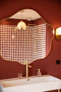 Villa Césune - maison de caractère face au port - 13 personnes