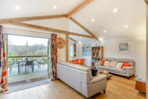 3 Bed in Winnards Perch oc-m30557