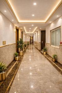 Grand Rosewood Suites inns Near Delhi International Airport