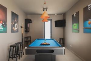 Designer Beach Villa Limes - Pool, Spa & Games