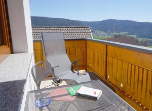 Apartment with Garden View