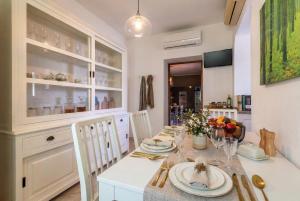 Grand Sunset Penthouse with 2 Terraces and Garage img32
