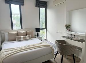 Luxury 2 bed room 2 bathroom near QSNCC 400m MRT