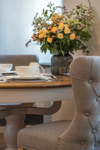 Luxury 1 bedroom converted stable, self-catering accommodation near superb Kinsale