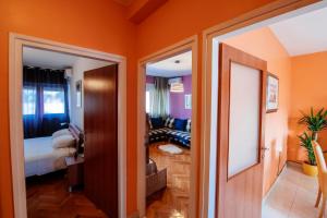 Marina Bay Apartment