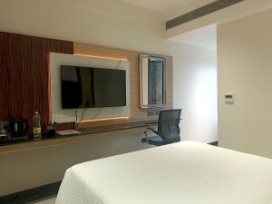 Crystal Residency - Panjappur Trichy