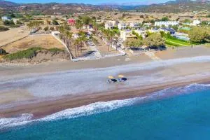 Villa Maria Beachfront Residence - 吉奥塔略