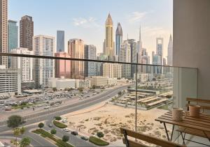 Elegant 1BR Apartment in Hyde Walk by Imtiaz