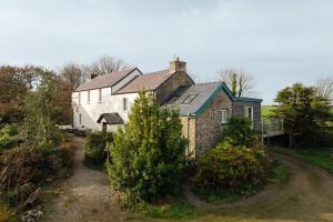 Converted Hay-loft with Stunning Countryside Views