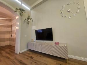 BONNIES HOME - a 150mt dalla Stazione del treno e dal Museo della Ceramica