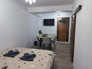 Private House near City Center - Zeno Studios by Ben Apartments